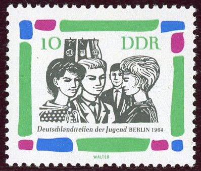 DDR 1022 f **